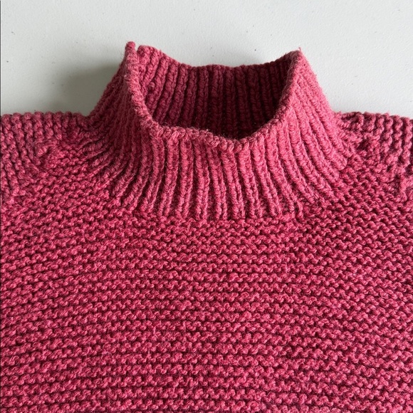 Hand-Knit Wool Sweater Raspberry Pink - Picture 7 of 14